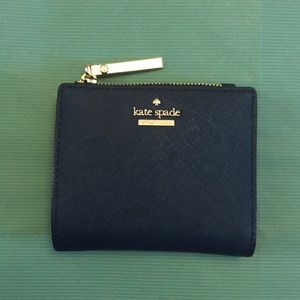 Brand new Kate Spade Cameron Street Adalyn wallet